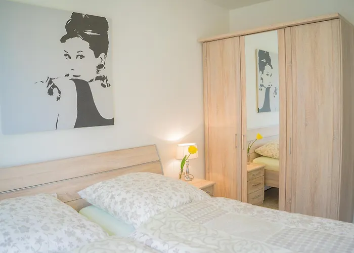 Schmuckstueck Am Binnensee Lägenhet *